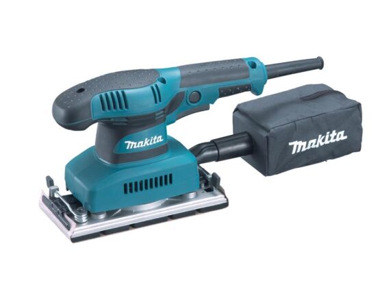 MAKBO3710